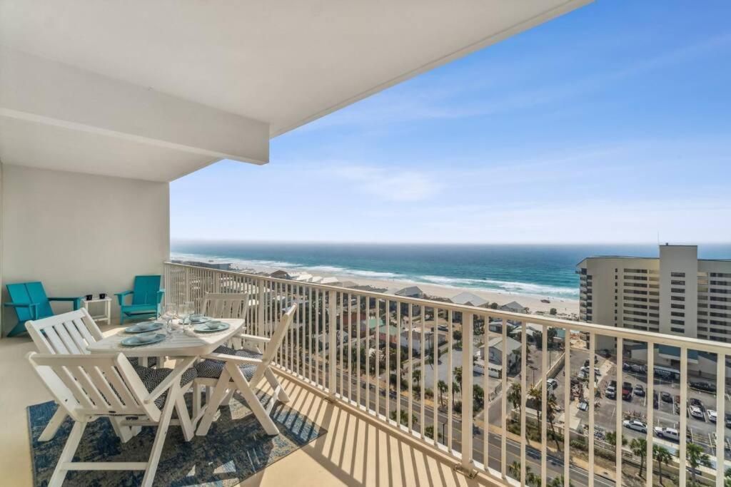 Spacious Beach Condo With Gulf Views! Sleeps 8! By Dolce Vita Getaways Pcb パナマシティービーチ エクステリア 写真